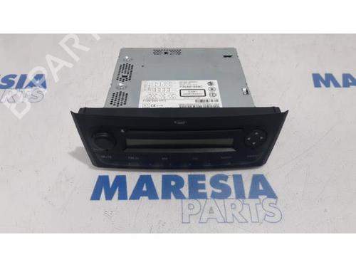 Used Radio FIAT PUNTO EVO (199_) 1.3 D Multijet (84 hp) 31482368