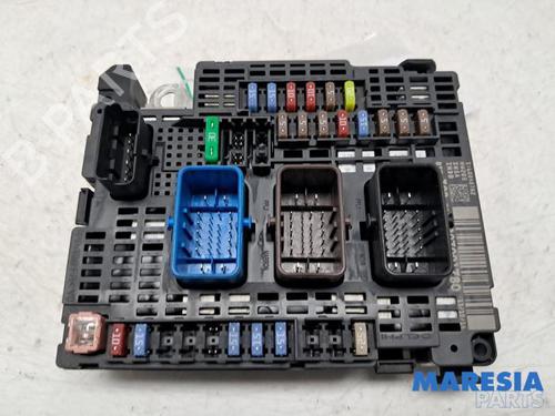 Used Fuse box CITROËN C4 Grand Picasso II (DA_, DE_) 1.6 THP 165 (165 hp) 31489172