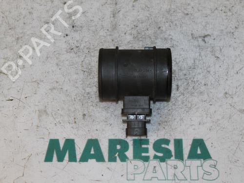 Used Mass air flow sensor FIAT CROMA (194_) 1.9 D Multijet (194AXC1B, 194AXC12) (150 hp) 31519244