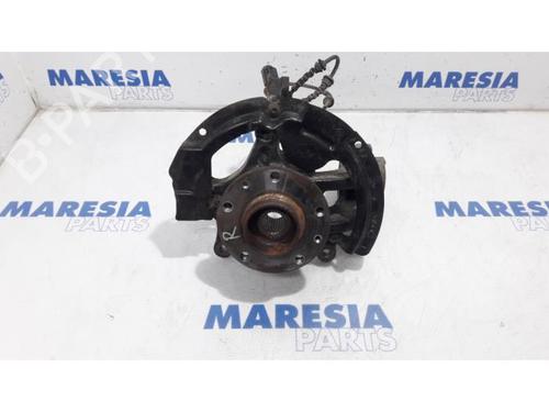 Used Right front steering knuckle RENAULT MEGANE IV Grandtour (K9A/M/N_) 1.3 TCe 115 (K9N9) (116 hp) 31532242