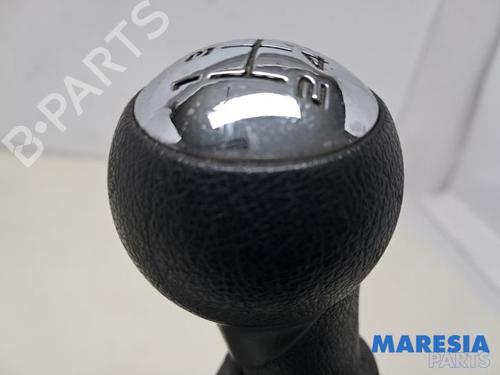 Gear lever CITROËN C3 II (SC_) 1.2 VTi 82 | BP32012024M90