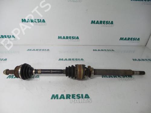 Used Right front driveshaft ALFA ROMEO 166 (936_) 2.0 T.Spark (936A3A__) (155 hp) 31531398