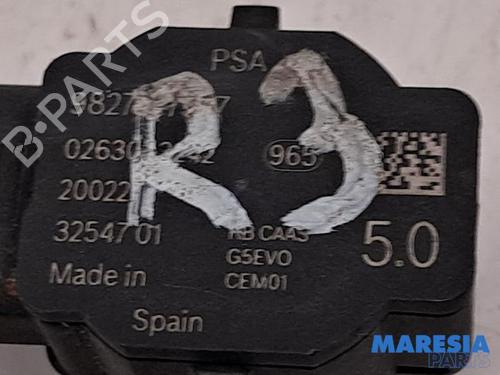 Used Electronic sensor PEUGEOT 5008 II (MC_, MJ_, MR_, M4_) 1.2 THP (MRHNYH, MRHNYW, MRHNSJ, MRHNSU, MRHNSM) (131 hp) 31537393
