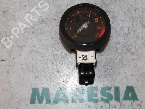 Used Instrument cluster RENAULT TWINGO II (CN0_) 1.2 16V (CN0K, CN0V, CN0A) (76 hp) 31501662