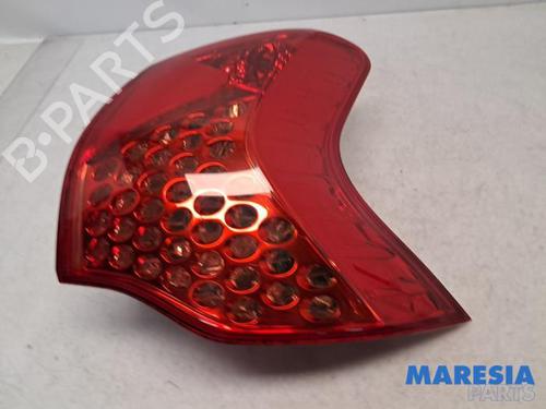 Used Right taillight PEUGEOT 3008 I MPV (0U_) 1.6 THP (156 hp) 31487913