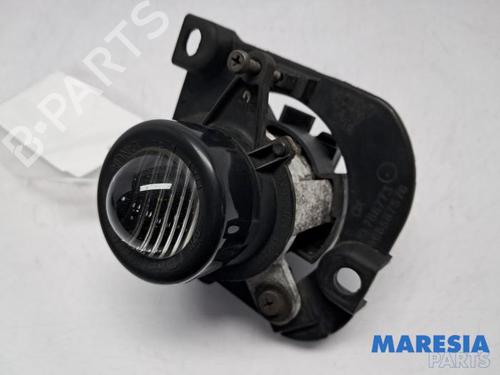 right-front-fog-light-fiat-500-312_-2007-31413354 main image