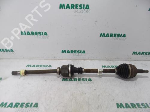 Used Right front driveshaft RENAULT ESPACE IV (JK0/1_) 2.0 dCi (JK03, JK04, JK1C, JK1G, JK1J, JK1K) (173 hp) 31517825