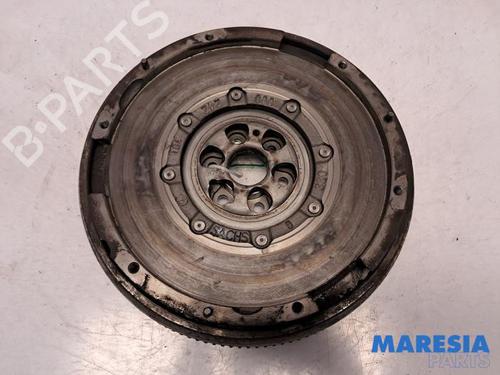 Flywheel CITROËN DS3 (SA_) 1.6 THP 155 | BP31429496M101 - Image 3