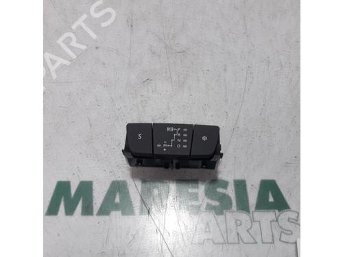 Used Gear lever PEUGEOT 508 SW I (8E_) 2.0 BlueHDi 180 (180 hp) 31397279