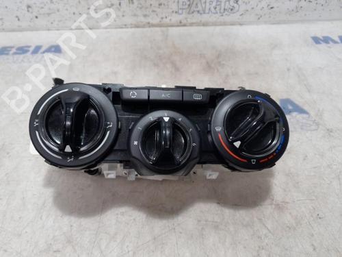 Used Climate control Climate control PEUGEOT 208 I (CA_, CC_) 1.0 VTi (68 hp) 31489203 31489203