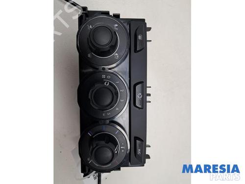 Commande Chauffage CITROËN C3 II (SC_) 1.2 VTi 82 (82 hp) 32012031