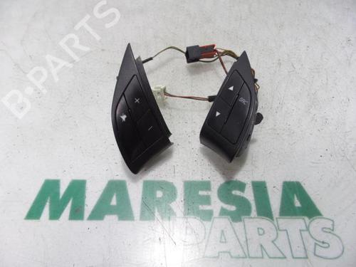 Used Switch FIAT PUNTO EVO (199_) 1.3 D Multijet (199AXD1B, 199AXD1A, 199BXD1B, 199BXD1A,... (90 hp) 31451809