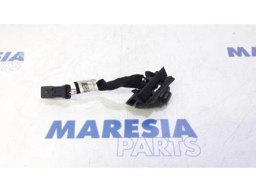 Used Camera CITROËN C4 Picasso II 1.6 BlueHDi 120 (120 hp) 31419369