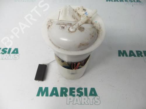 Used Fuel pump FIAT 500 (312_) 1.2 (312AXA1A) (69 hp) 31452000