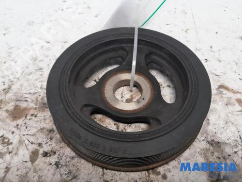 Used Pulley PEUGEOT 5008 (0U_, 0E_) 1.6 HDi (110 hp) 31486905