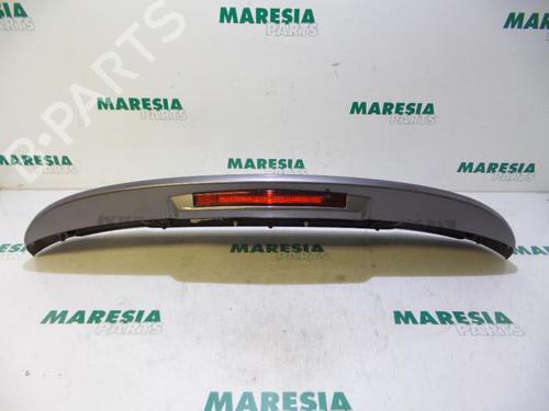 Used Rear spoiler RENAULT CLIO IV Grandtour (KH_) 1.5 dCi 90 (KHN3, KHN4) (90 hp) 31514094