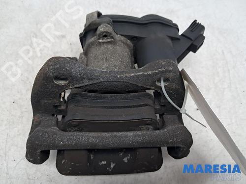Used Right rear brake caliper Right rear brake caliper 37034446 37034446