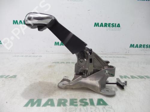 håndbremse PEUGEOT 2008 I (CU_) 1.6 BlueHDi 100 (100 hp) 31510943