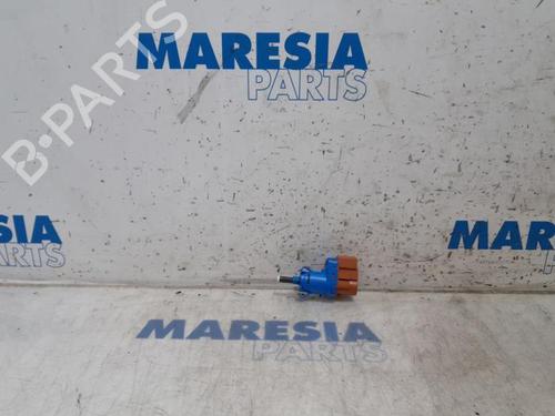 switch-fiat-punto-199_-2012-31435587 main image