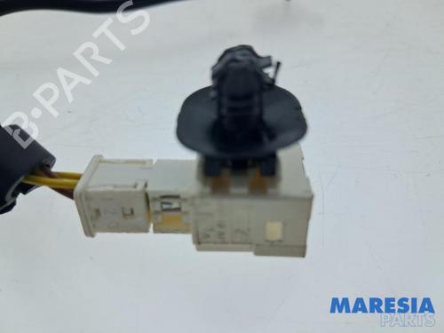 Electronic sensor PEUGEOT 308 CC (4B_) 1.6 16V | BP38105641M84 - Image 2