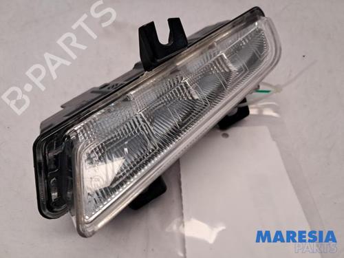 Used Right daytime light RENAULT CLIO IV (BH_) 0.9 TCe 90 (BHNF, BHMA, BHMH, BHJK, BHJR) (90 hp) 31415458