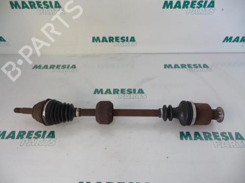 Used Right front driveshaft RENAULT CLIO II (BB_, CB_) 1.4 16V (B/CB0P, BB13) (98 hp) 31493361