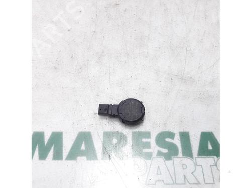 BP31477095M84 main image