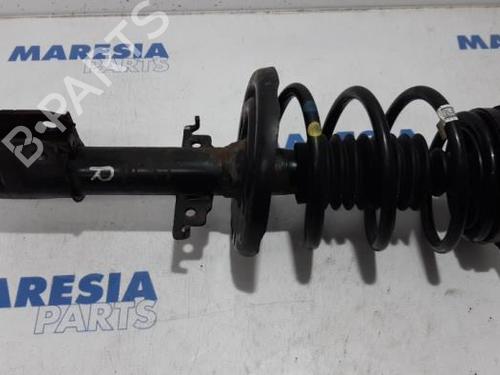 Used Right front shock absorber RENAULT SCÉNIC III (JZ0/1_) 1.4 16V (JZ0F, JZ1V) (131 hp) 31481839