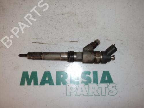 Spreder / Dyse IVECO DAILY III Platform/Chassis 35 C 12 , 35 S 12 (AEKA14A1, AEKA14AA, AEKA64A1,... (116 hp) 31490325