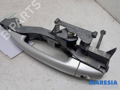 front-left-exterior-door-handle-peugeot-208-i-ca_-cc_-2012-2013-2014-2015-2016-2017-2018-2019-2020-2021-31404858 main image