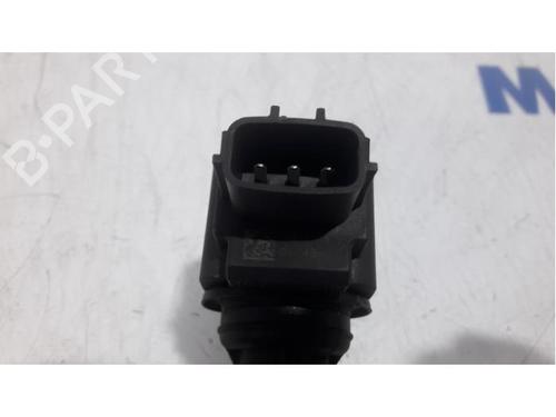 Used Ignition coil RENAULT CAPTUR I (J5_, H5_) 0.9 TCe 90 (90 hp) 31400734