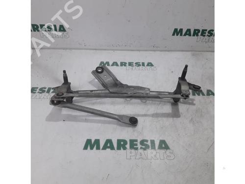 Used Front wipers mechanism FIAT PUNTO (199_) 1.3 D Multijet (84 hp) 31397165