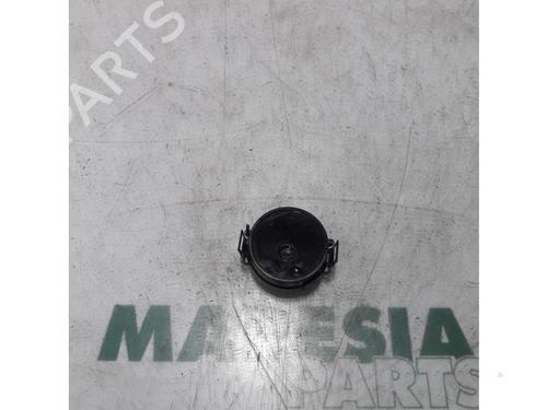Used Electronic sensor RENAULT MEGANE III Hatchback (BZ0/1_, B3_) 2.0 TCe (BZ0K) (180 hp) 31402362