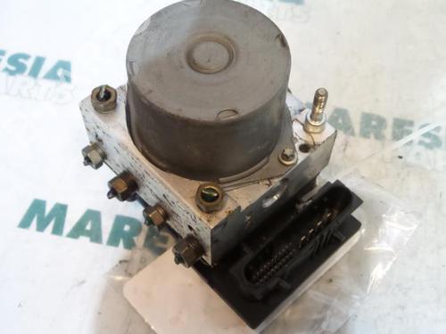 Used ABS pump RENAULT MODUS / GRAND MODUS (F/JP0_) 1.5 dCi (FP0E, JP0E) (65 hp) 31483378