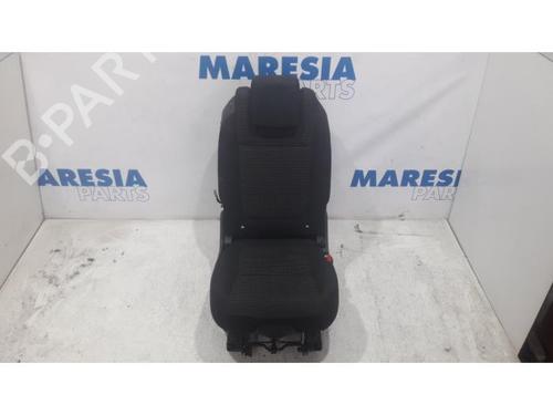 Sæde sæt PEUGEOT 5008 (0U_, 0E_) 1.6 16V (156 hp) 31507628