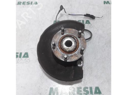 Used Right front steering knuckle CITROËN C-CROSSER (VU_, VV_) 2.2 HDi (156 hp) 31467384