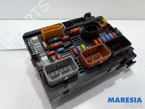Used Fuse box CITROËN C5 III (RD_) 1.8 16V (RD6FXC) (125 hp) 31413766