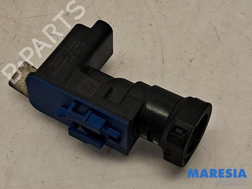 Used Electronic sensor PEUGEOT 308 SW II (LC_, LJ_, LR_, LX_, L4_) 1.6 BlueHDi 120 (120 hp) 31505963