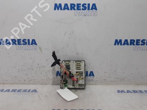 Used Fuse box RENAULT ZOE (BFM_) ZOE (88 hp) 31392586