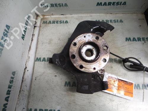 Used Right front steering knuckle FIAT GRANDE PUNTO (199_) 1.4 16V (199BXG1B, 199AXG1B) (95 hp) 31458035
