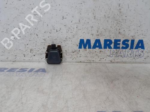 Used Electronic sensor CITROËN C4 Grand Picasso II (DA_, DE_) 1.6 HDi / BlueHDi 115 (115 hp) 31507586