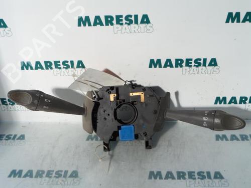 Interruttore FIAT MULTIPLA (186_) 1.6 100 16V (186AXA1A) (103 hp) 31454469