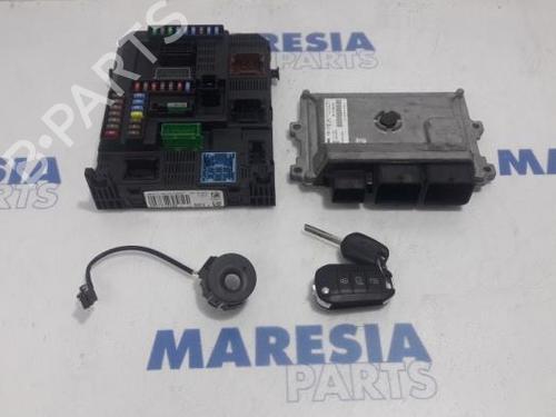 Used Engine control unit (ECU) PEUGEOT 2008 I (CU_) 1.2 VTi (82 hp) 31395253