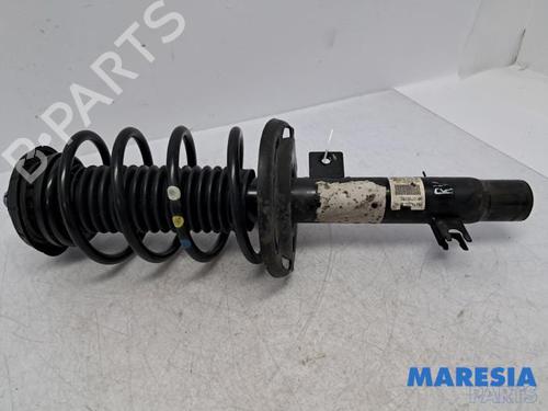 Used Right front shock absorber CITROËN C4 CACTUS 1.2 THP 110 (110 hp) 31499457