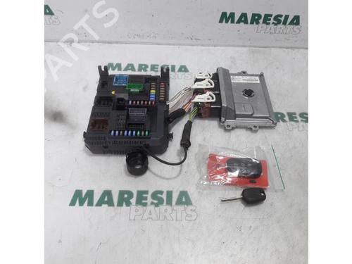 Used Engine control unit (ECU) PEUGEOT 208 I (CA_, CC_) 1.0 VTi (68 hp) 31437406