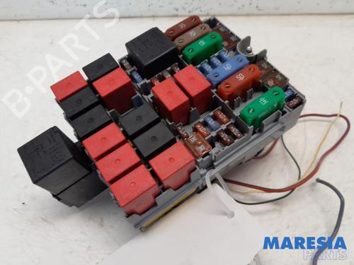 Used Fuse box FIAT PANDA (312_, 319_) 0.9 (312PXN1A, 312PXN11) (80 hp) 31485818