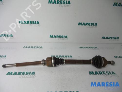 Used Right front driveshaft Right front driveshaft PEUGEOT 308 I (4A_, 4C_) 1.6 16V (120 hp) 31411169 31411169
