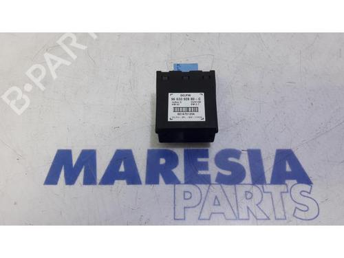 Used Electronic module CITROËN C4 Picasso I MPV (UD_) 2.0 HDi 138 (136 hp) 31395590