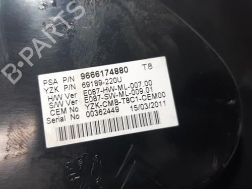 Instrument cluster PEUGEOT 5008 (0U_, 0E_) 1.6 16V | BP31517111C47