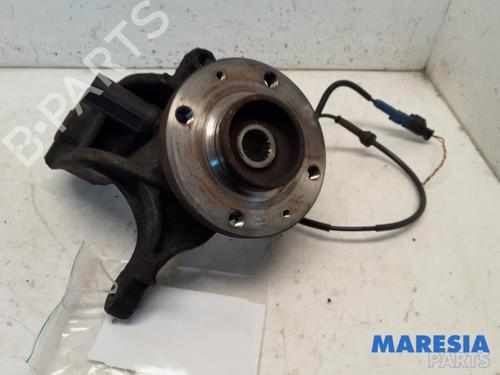Used Right front steering knuckle CITROËN DS3 (SA_) 1.2 VTi 82 (82 hp) 31470267